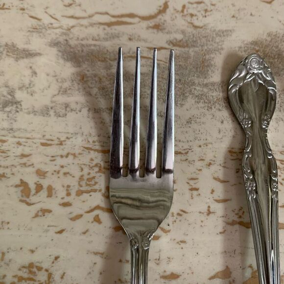 The Cellar Japan set of Three Dinner forks (larger) - Picture 6 of 9